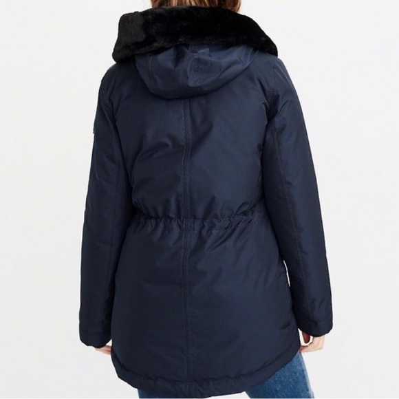 Abercrombie and Fitch womens parka - Picture 3 of 3